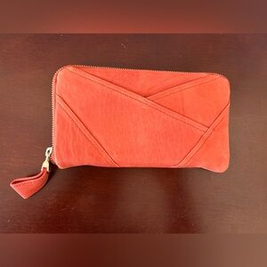 Perlina leather zippered wallet